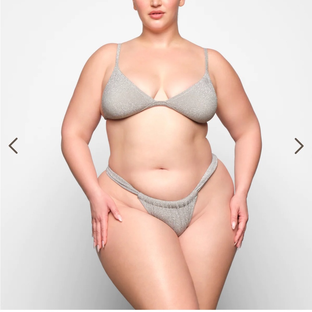 SKIMS Glitter Triangle Top & Ruched Tanga Bottoms - L